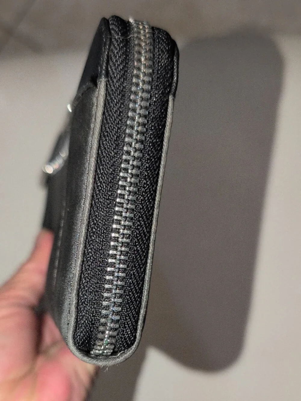 Michael Kors Colgate Zip Around Continental Wallet